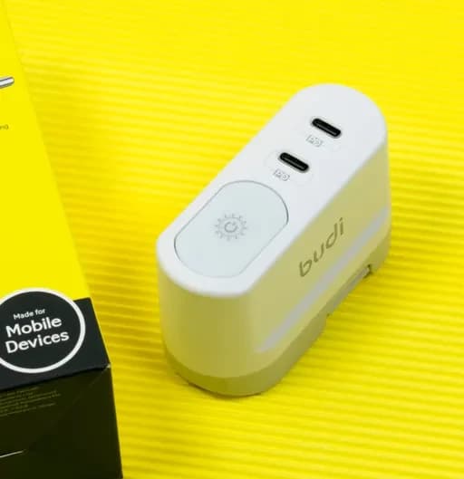 شارژر دیواری 40 وات بودی مدل Budi AC326DEW دو پین با دو خروجی USB-C، نورپردازی و سری قابل چرخش